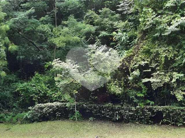 Terreno à venda em Jacaré - RJ