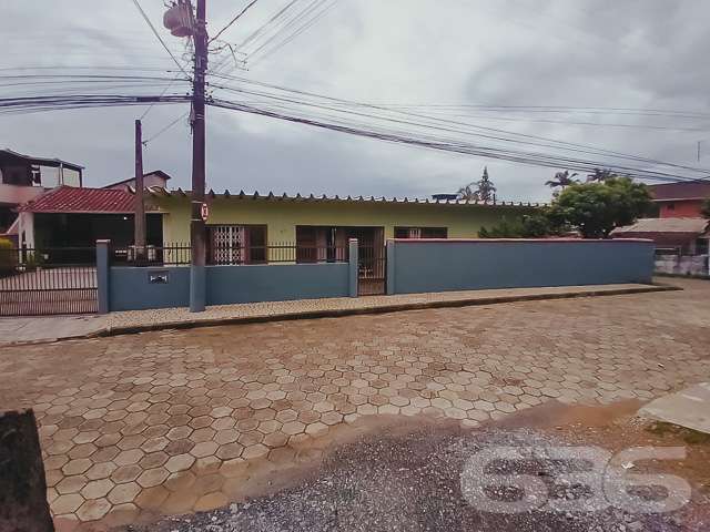 Casa | Joinville | Iririú