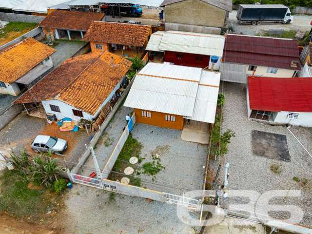 Casa | Balneário Barra do Sul | Costeira