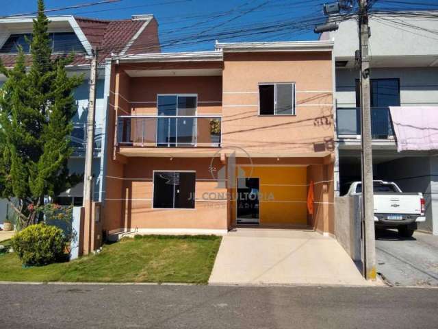 Sobrado à venda, 180 m² por R$ 770.000,00 - Sítio Cercado - Curitiba/PR