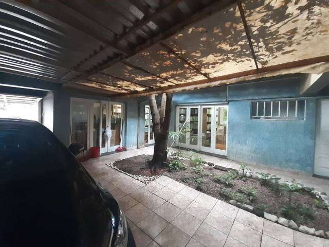 CASA 3D no bairro Menino Deus em Porto Alegre