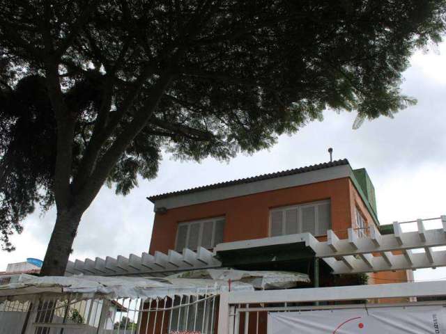 CASA 4D no bairro Vila Assunção em Porto Alegre