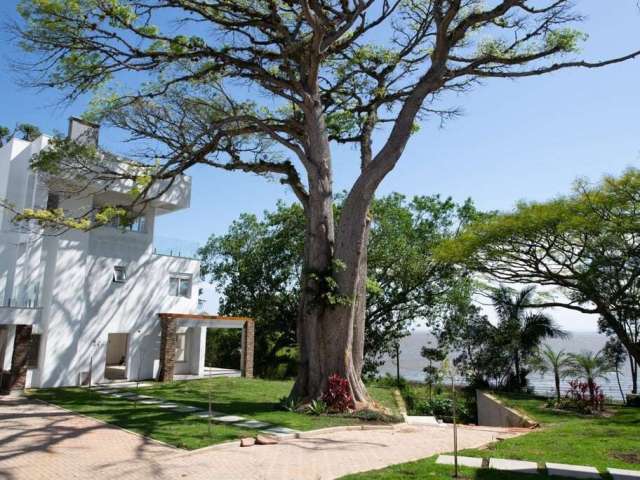 CASA 3D no bairro IPANEMA em PORTO ALEGRE