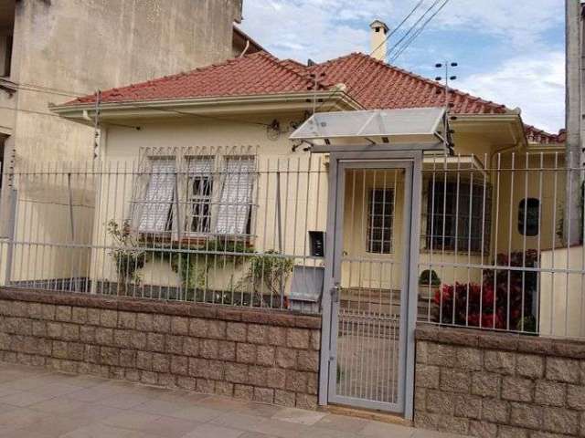 CASA 6D no bairro Menino Deus em Porto Alegre