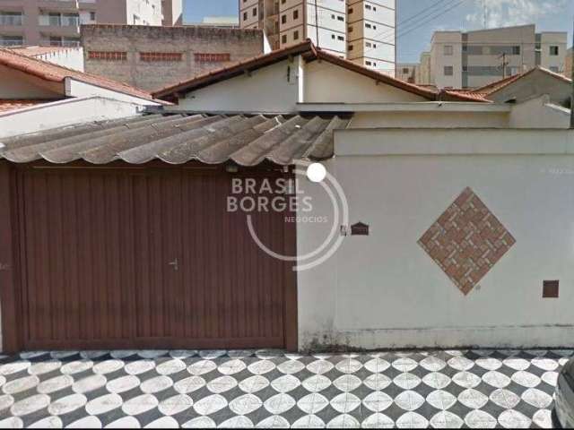 Casa térrea no Jardim Sandra 114m² 2 dorms. quintal amplo