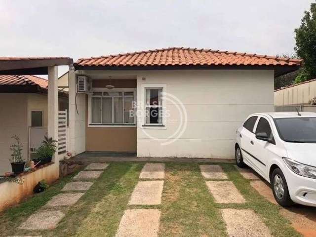 Casa de Condomínio com 3 Quartos e 2 banheiros à Venda, 65 m² por R$ 372.000