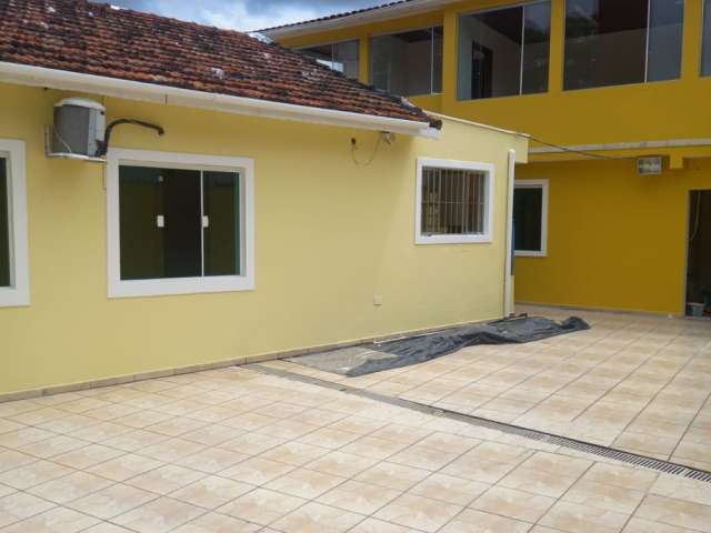 Casa na Super Quadra Morumbi c/3 dorms,st, c/ 330m². Com Edícula.Oportunidade!!