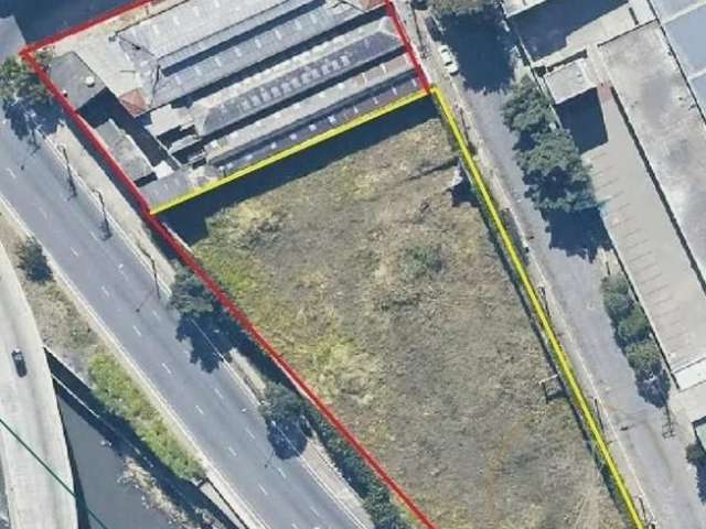 Terreno a venda no Ipiranga com 3.300 m². Excel.Local.