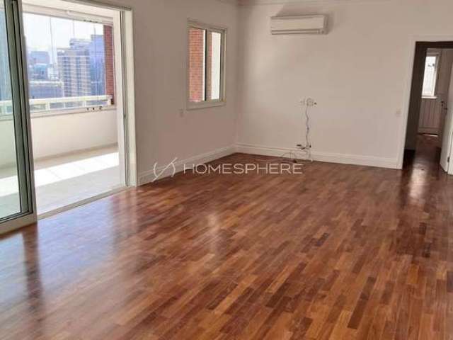 Apartamento com 151 m², 2 quartos sendo 2 suítes para alugar no bairro Itaim Bibi.