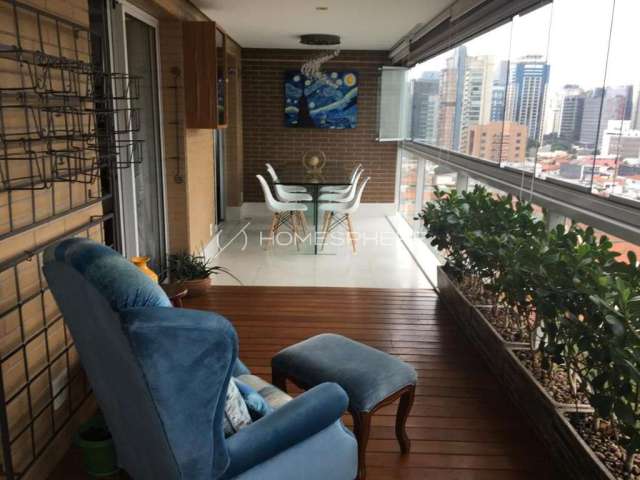 Apartamento com 152 m², mobiliado,2 quartos sendo 2 suítes e um escritório. Para alugar no bairro Vila Olímpia.