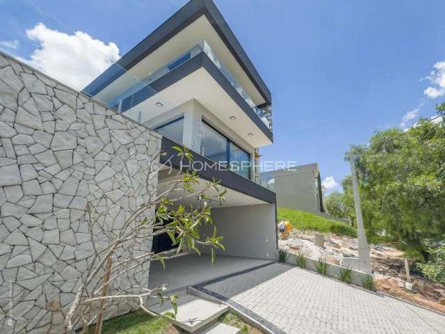 Casa no Condomínio Reserva da Mata em Vinhedo/SP com 260 m², 3 suítes - Piscina e área gourmet integrada. Vista espetacular!