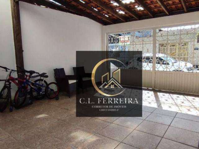 Sobrado com 3 dormitórios à venda por R$ 750.000,00 - Canto do Forte - Praia Grande/SP