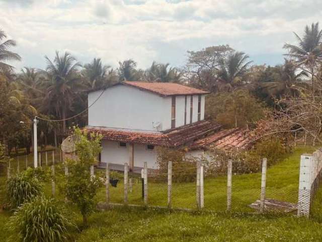 Ótimo sítio para venda, com 35 tarefas, sede com quatro quartos, sendo duas suítes, galpão, baias, Barra de Itariri, Conde- Ba