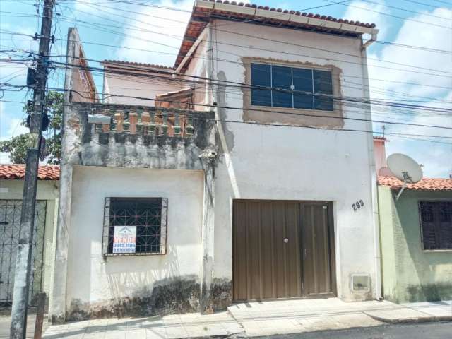 Vendo casa dúplex 4 quartos na Cidade 2000