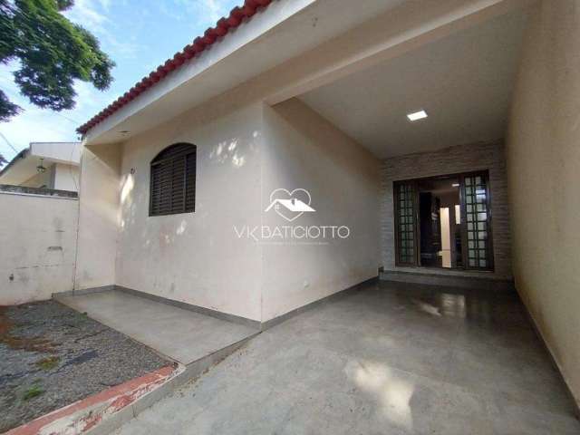 Casa para Venda em Maringá, Vila Morangueira, 3 dormitórios, 1 banheiro, 2 vagas