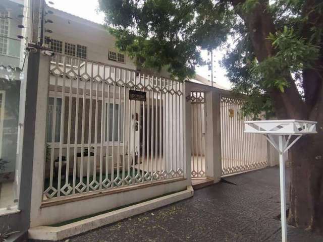 Casa para Venda em Maringá, Jardim Imperial, 3 dormitórios, 1 suíte, 3 banheiros