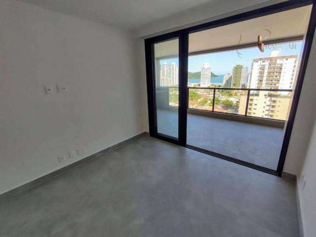 Apartamento em Praia Grande Duplex com 2 Dormitórios Canto do Forte