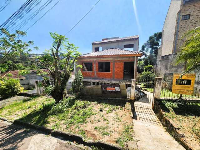 Sobrado para Venda em Curitiba, Vista Alegre, 4 dormitórios, 3 suítes, 4 banheiros, 4 vagas