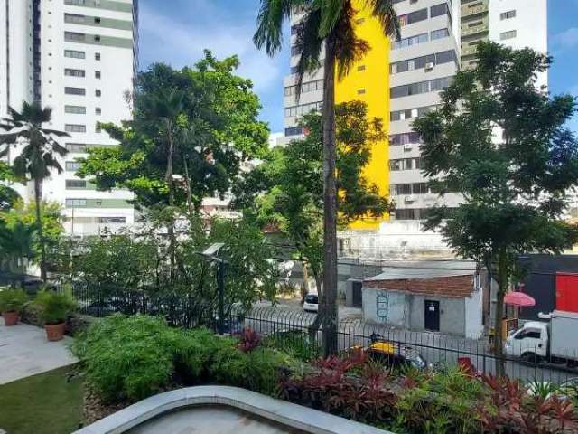 Apartamento à venda no bairro Boa Viagem em Recife/PE