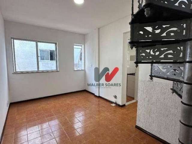 Apartamento com 2 dormitórios à venda, 60 m² por R$ 495.000 - Centro - Cabo Frio/RJ