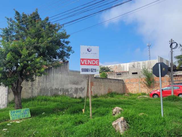 Terreno de esquina em São José dos Pinhais