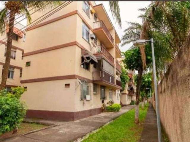 Excelente apt°. Cond. Jardim Iaraquã / Ac. carta