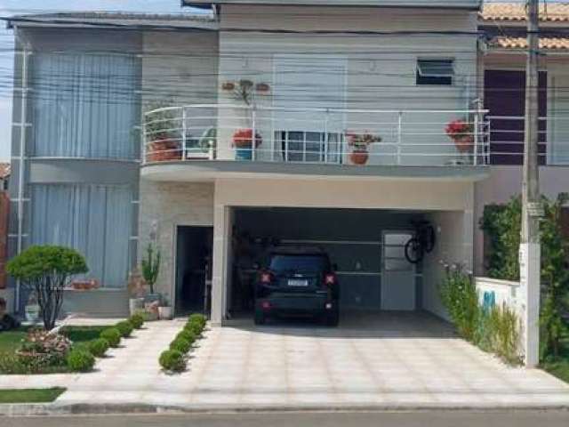 Casa com 3 Suítes à venda, 250m² - Condomínio Flamboyant