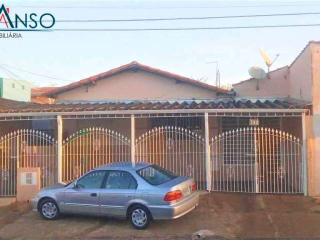 Casa com 2 Quartos, 320m² - Remanso Campineiro