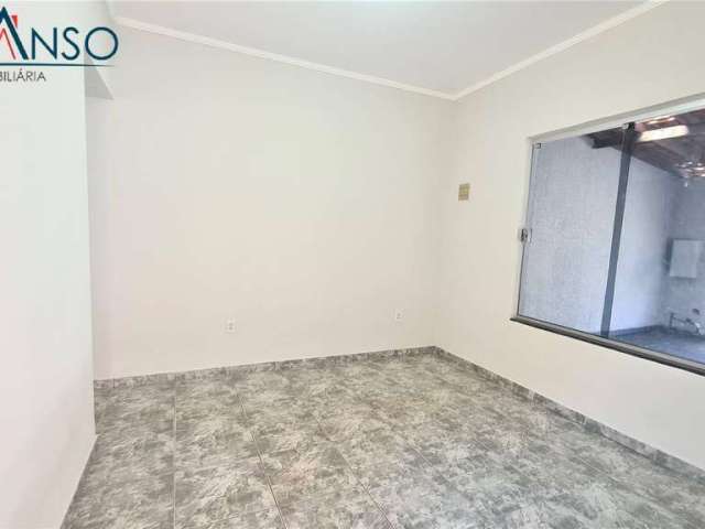 Casa com 2 Quartos à venda, 140m² - Parque dos Pinheiros