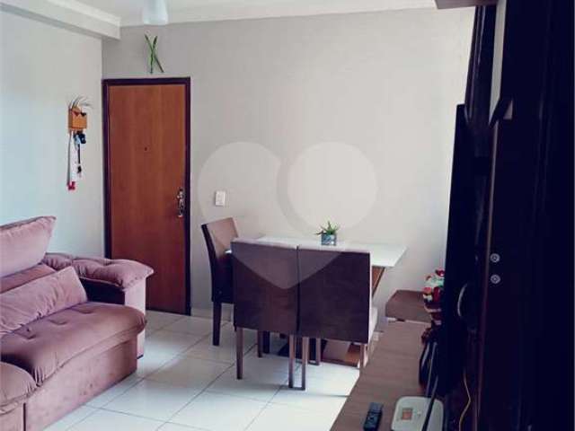 Apartamento com 2 quartos à venda em Vila Jockei Clube - SP