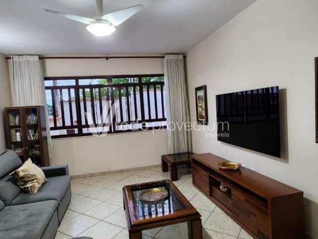 Casa com 3 quartos à venda na Santa Catarina, 149, São Bernardo, Campinas, 200 m2 por R$ 790.000