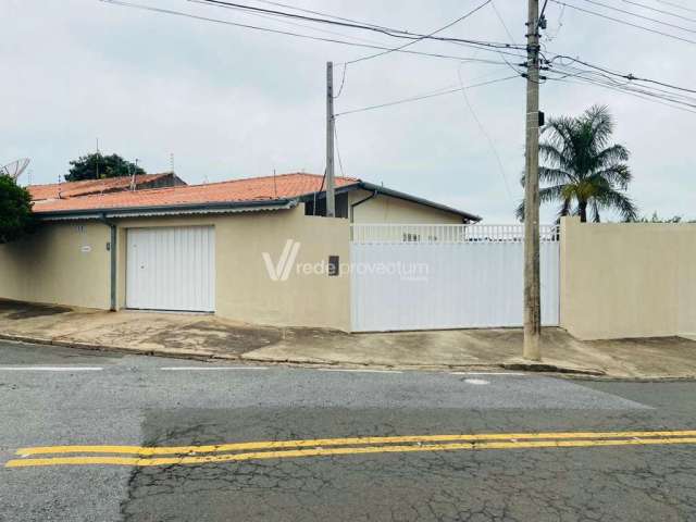 Casa com 3 quartos à venda na Rua Atiati, 10, Parque Universitário de Viracopos, Campinas, 192 m2 por R$ 550.000