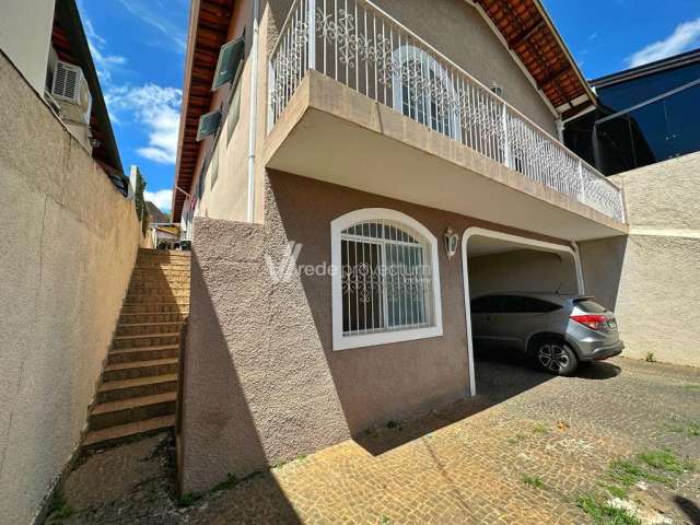 Casa com 3 quartos à venda na Rua Tasso Magalhães, 37, Jardim Madalena, Campinas, 210 m2 por R$ 780.000