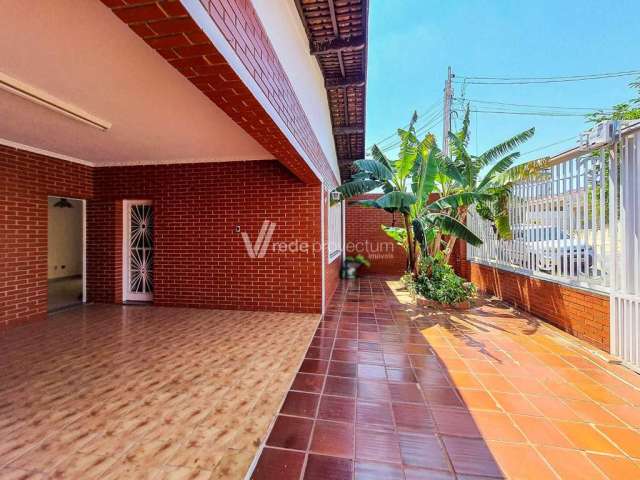 Casa comercial com 3 salas à venda na Rua Coriolano Roberto Alves, 144, Jardim Eulina, Campinas, 167 m2 por R$ 630.000