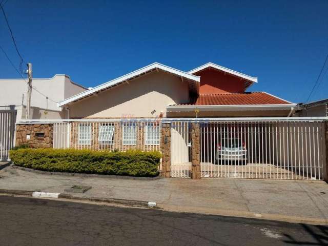 Casa com 3 quartos à venda na Rua Expedicionário Hélio Alves Camargo, 753, Jardim Chapadão, Campinas, 199 m2 por R$ 950.000