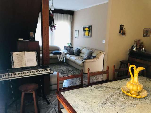 Casa com 3 quartos à venda na Rua Paim Pamplona, 219, Jardim Eulina, Campinas, 216 m2 por R$ 790.000