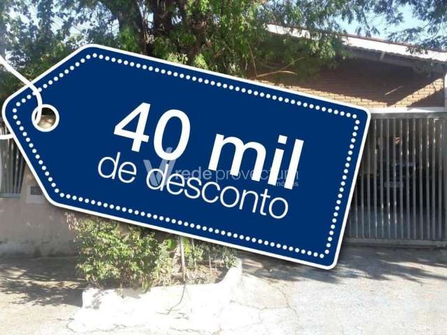 Casa com 3 quartos à venda na Rua Cabo Wagner Pedro Bom, 520, Jardim Yeda, Campinas, 230 m2 por R$ 650.000