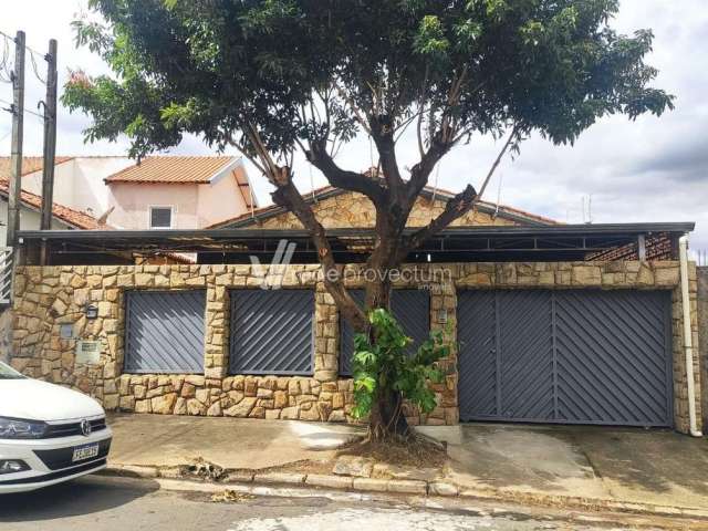 Casa com 3 quartos à venda na Rua Olga de Rocco Cobucci, 137, Parque Santa Bárbara, Campinas, 165 m2 por R$ 540.000