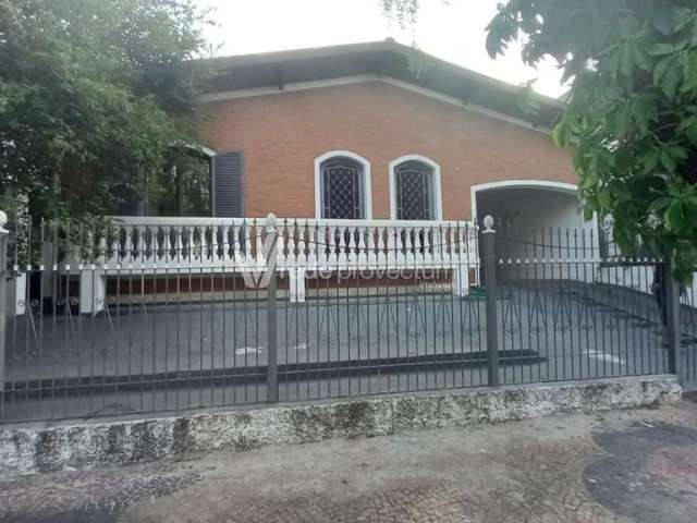 Casa com 4 quartos à venda na Marquês de Itu, 322, Vila Independência, Valinhos, 220 m2 por R$ 880.000