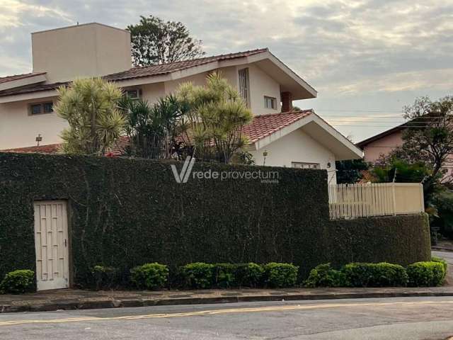 Casa com 3 quartos à venda na Estanislau Ferreira Camargo, 23, Taquaral, Campinas, 310 m2 por R$ 1.900.000