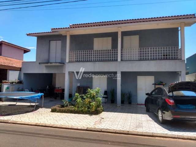 Casa com 4 quartos à venda na Avenida Alexandre Cazelatto, 610, Betel, Paulínia, 220 m2 por R$ 900.000