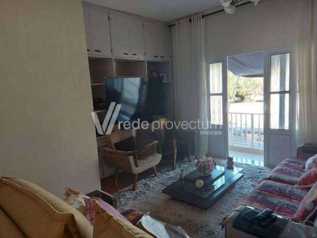 Casa com 4 quartos à venda na Vila Proost de Souza, Campinas , 221 m2 por R$ 694.990