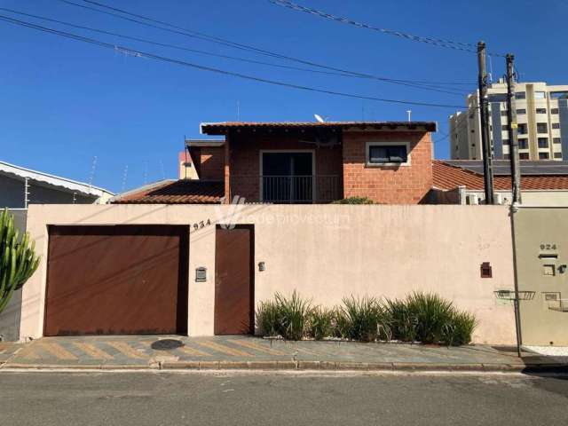 Casa com 4 quartos à venda na Rua José de Campos Sales, 934, Jardim Paraíso, Campinas, 223 m2 por R$ 899.000