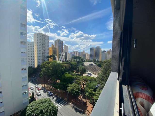 Apartamento com 3 quartos à venda na Avenida Júlio de Mesquita, 254, Cambuí, Campinas, 160 m2 por R$ 590.000