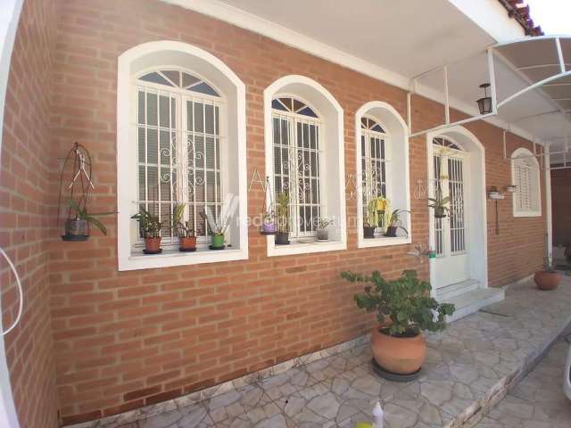 Casa com 4 quartos à venda na Lauro Bedim, 18, Vila Marieta, Campinas, 150 m2 por R$ 800.000