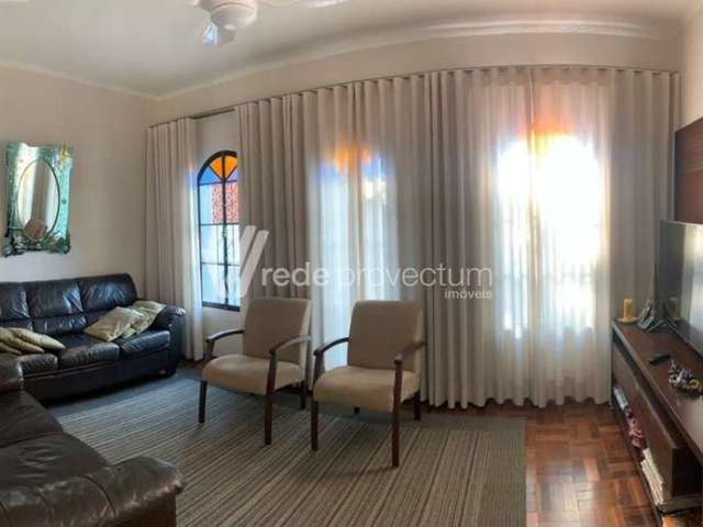 Casa com 4 quartos à venda na Rua Descalvado, 94, Jardim Dom Nery, Campinas, 186 m2 por R$ 645.000