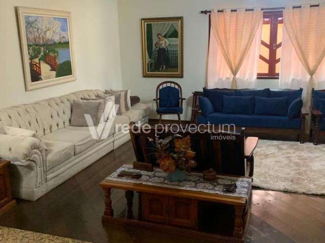 Casa com 4 quartos à venda na Rua Irajá, 129, Loteamento Caminhos de San Conrado (Sousas), Campinas, 501 m2 por R$ 1.699.900