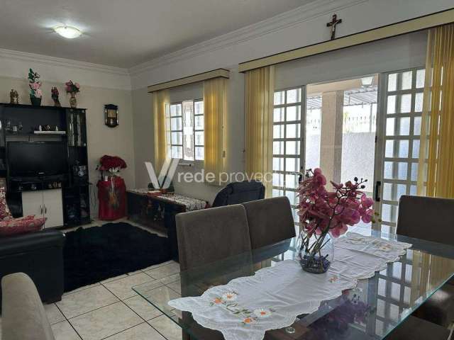 Casa com 3 quartos à venda na Rua Paraibuna, 445, Jardim Flamboyant, Campinas, 162 m2 por R$ 550.000