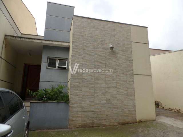 Casa com 3 quartos à venda na Rua Manoel Soares Pinto, 577, Parque Jambeiro, Campinas, 68 m2 por R$ 610.000