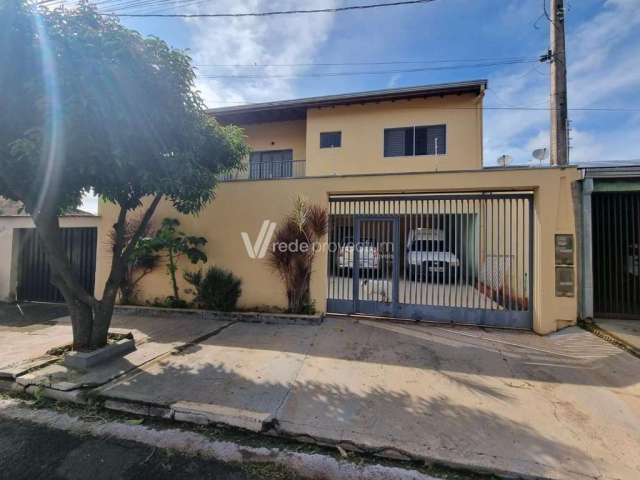 Casa com 4 quartos à venda na Rua Célia Aparecida Gianpaul Andre, 216, Betel, Paulínia, 248 m2 por R$ 850.000